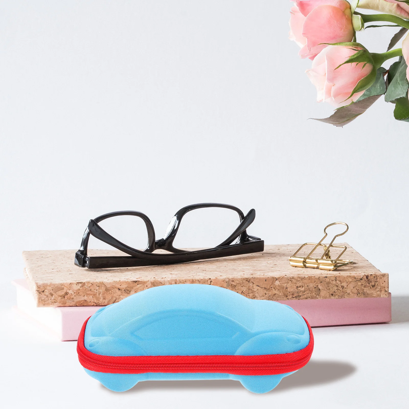 

Glasses Case 6.68X3.14X2.36In Car Shaped Kids Eyeglass Holder Cute Portable Storage For Children Sunglasses Zipper Design Travel