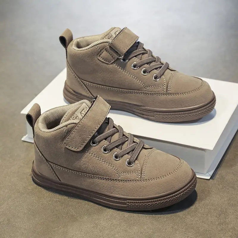 Boys' High Top Sneakers for Big Kids Winter Warm Casual Shoes Durable Non Slip Outsole Autumn Winter Boys' Footwear