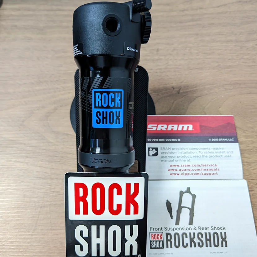 ROCKSHOX Deluxe Select AIR SPRUNG SHOCK MTB BIKE Amortecedor traseiro para suspensão total mountain bike downhill ROCKSHOX Deluxe Select AIR SPRUNG SHOCK MTB BIKE Amortecedor traseiro para suspensão total mountain bike downhill