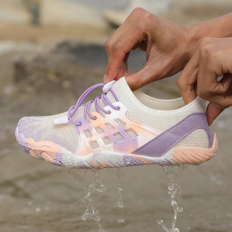 

Unisex Breathable Water Shoes Casual Beach Sneakers with Non Slip Sole Perfect for Aquatic Sports and Activities