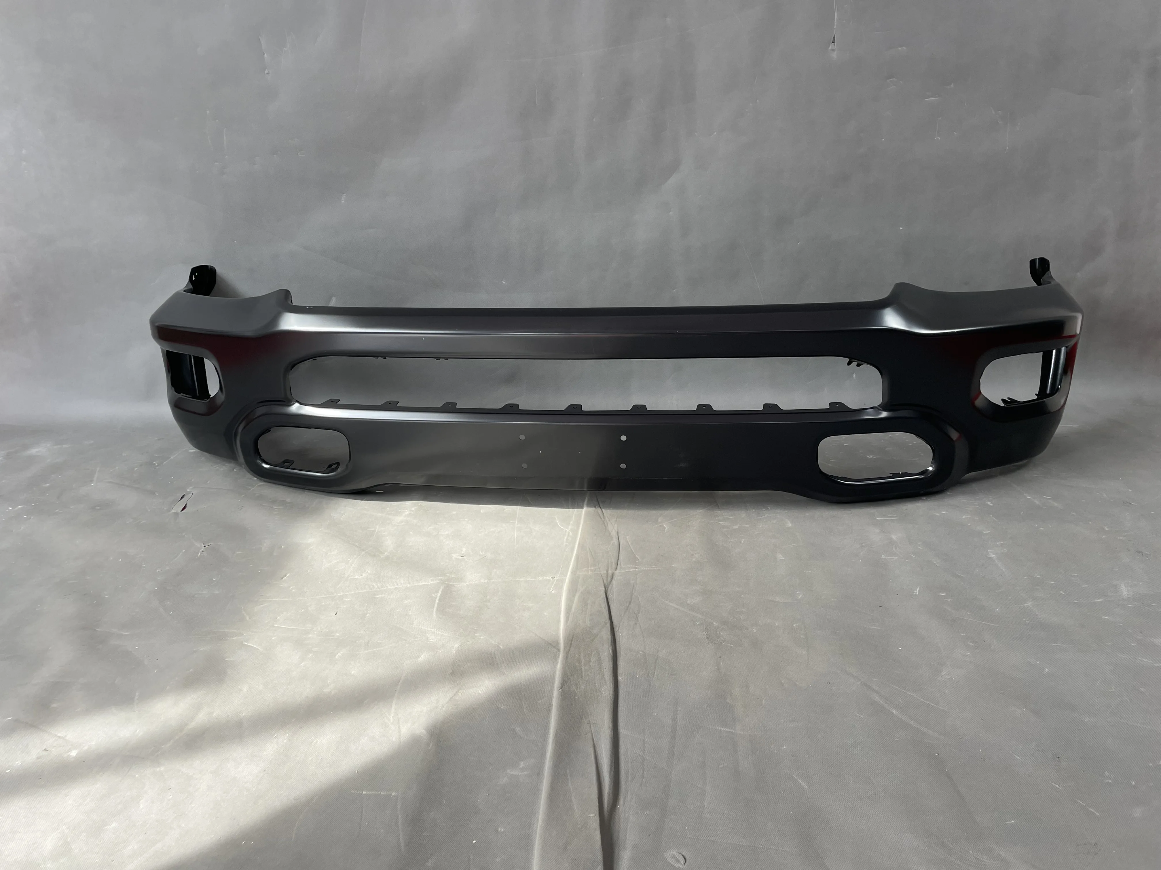 Hot sale Steel  Front Bumper Face Bar for Dodge Ram 1500 2019 - 2021