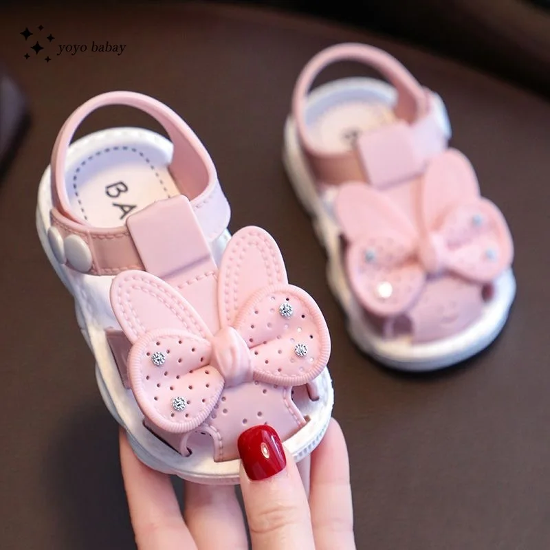 Sandalias de verano para niñas, zapatos anticolisión para niños pequeños, fondo suave de cuero genuino, sandalias de playa para niños