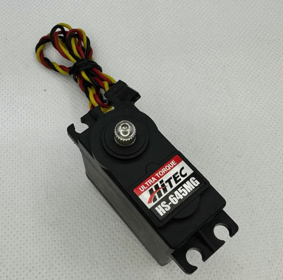 

Б/у оригинальный Hitec 645MG HS645 645 MG HS 645 HS-645MG рулевое управление с высоким крутящим моментом, металлическая шестерня Premium Sport Servo 9,6 кг 55G