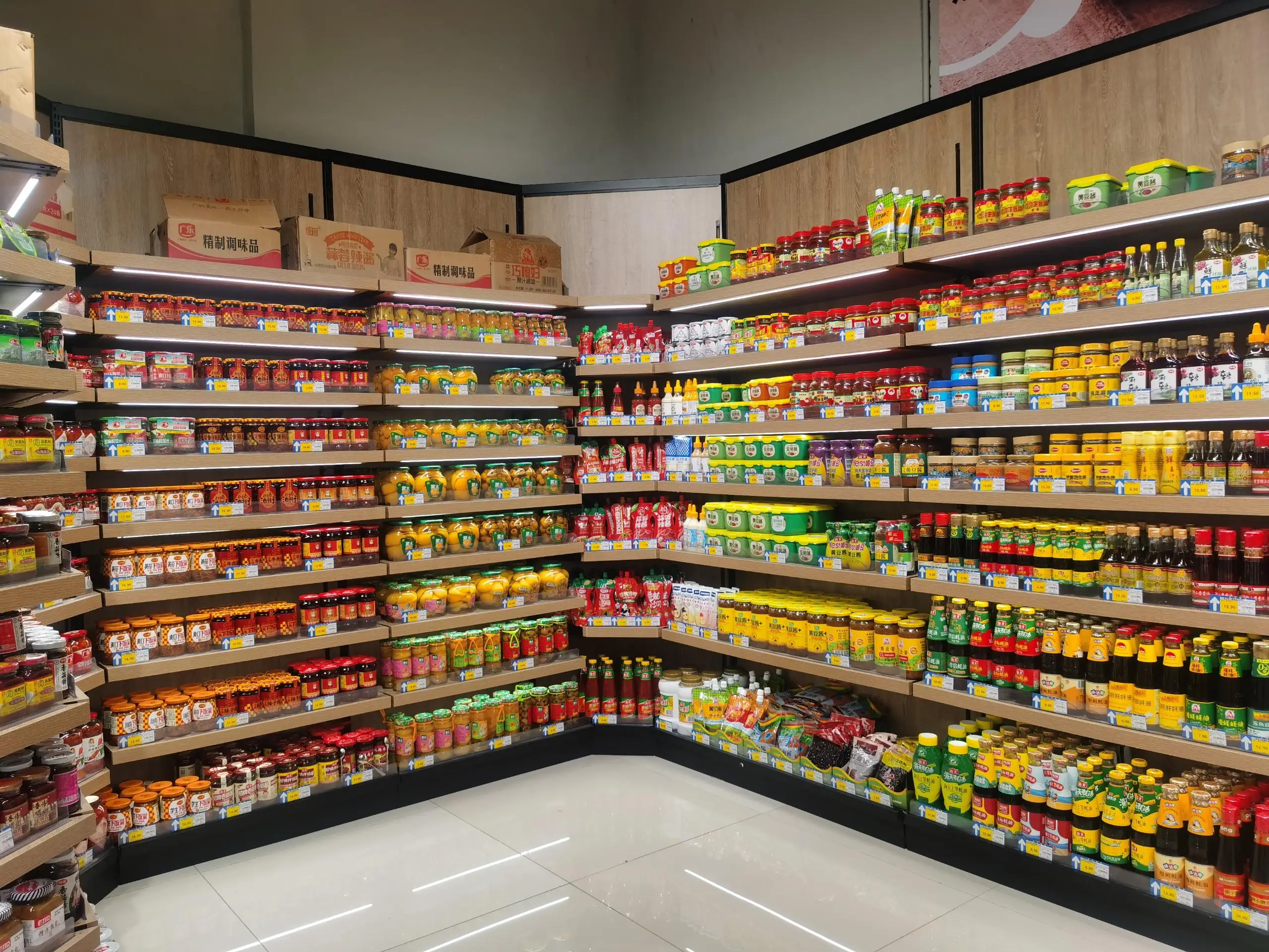 4-Tier Shelving Execution: How to Install & Load Supermarket Shelves Correctly