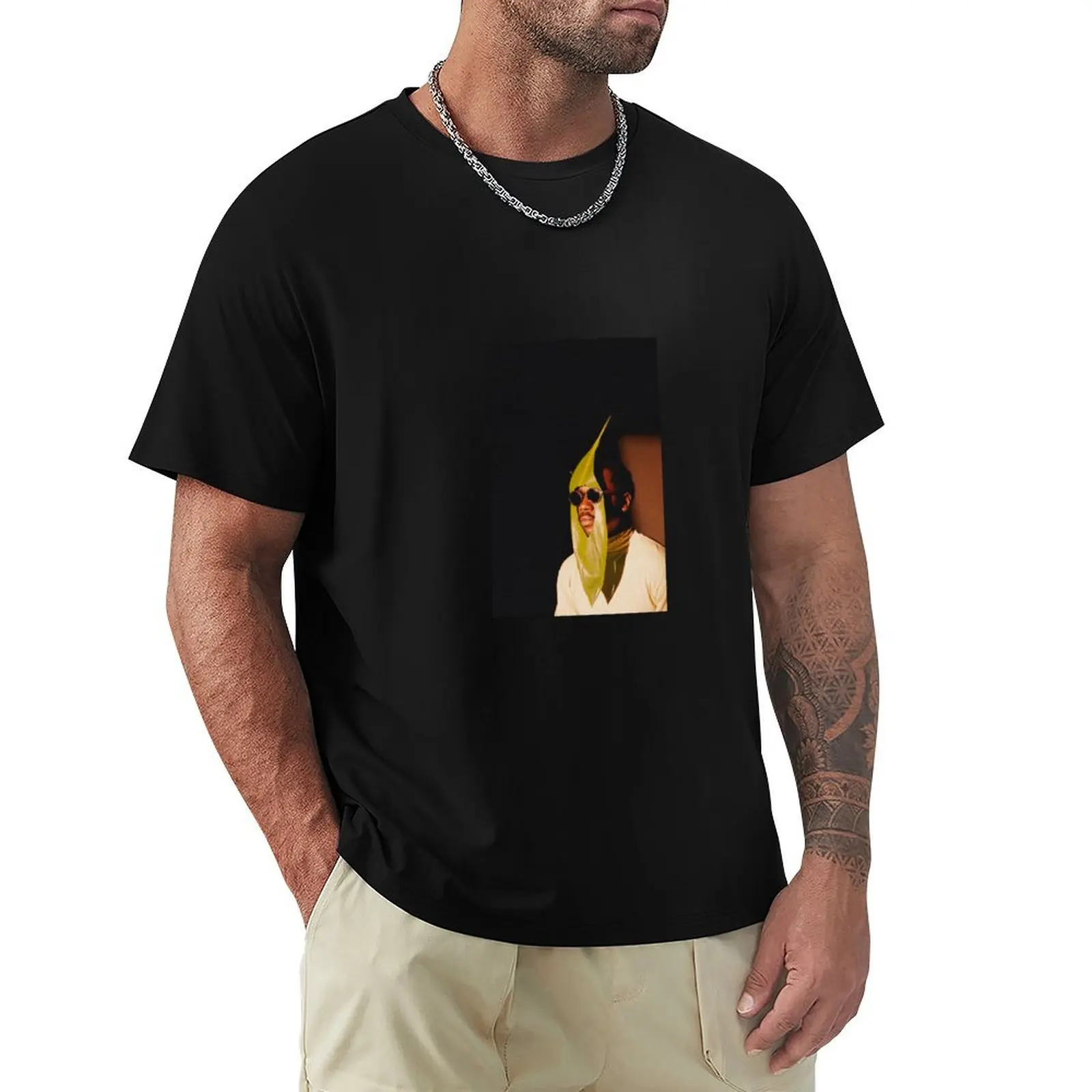 Channel Tres - i cant go outside T-Shirt Vintage Print Crew Neck Tee
