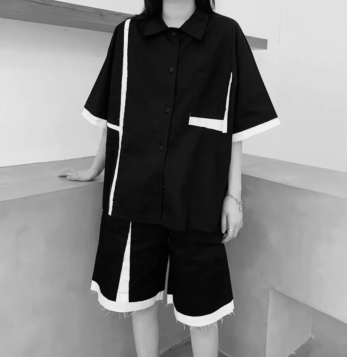S-6XL 2025 novas roupas masculinas femininas estilo yamamoto preto branco contraste costura camisa casaco amantes superiores trajes tamanhos grandes