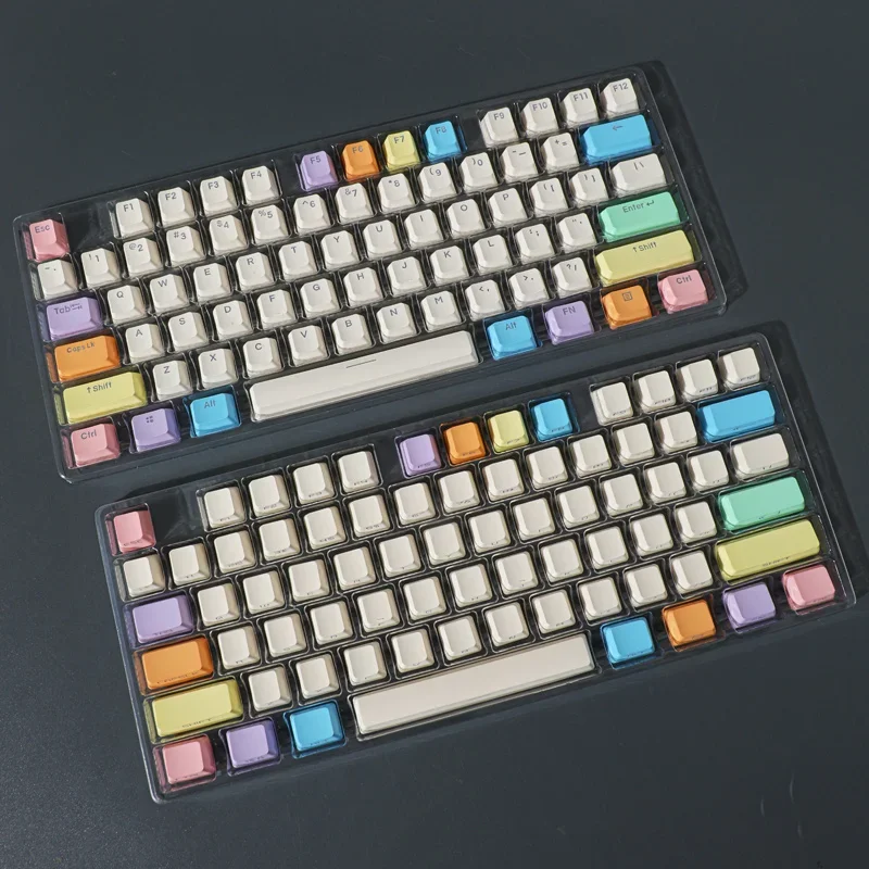 Official candy white gradual change PBT transparent keycap OEM side engraving adaptation 68/75/87 customization simplicity
