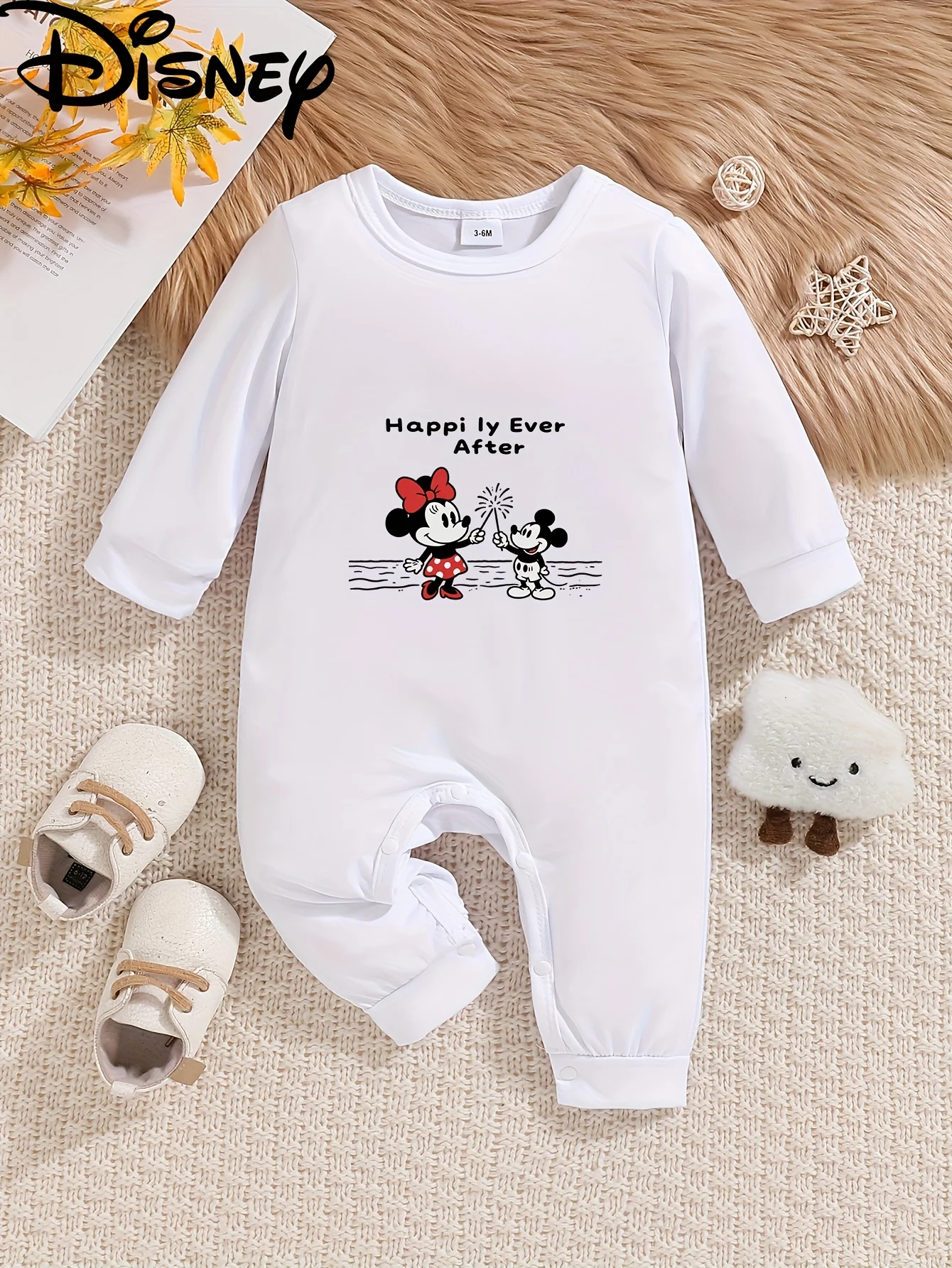 

【Authorized】Disney Minnie Baby Long-Sleeve Romper, Cute Pattern Print, Round Neck, Soft and Comfortable, Machine Washable, Suitable for All Seasons, Suitable for Outdoor Wear