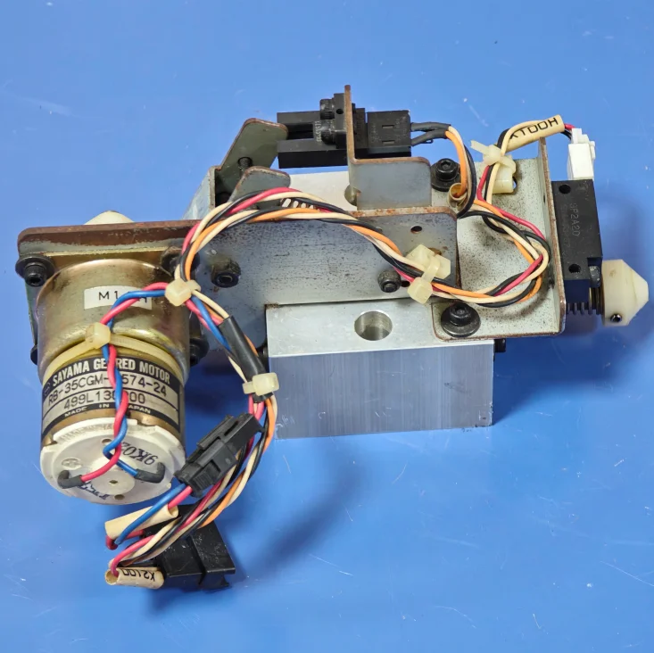 Комплект оригинальных б/у запчастей SCREEN PlateRite PT-R8600 PT-R8000 Plate SAYAMA Geared Motor RB-35CGM-N574-24 в наличии