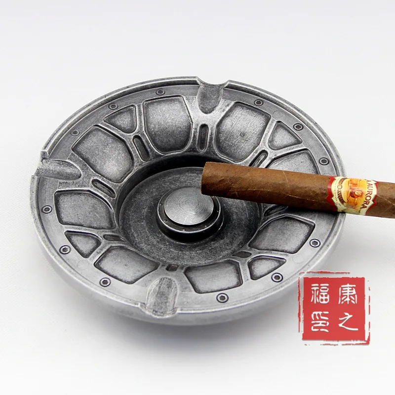 

Creative Personalized Cigar Ashtray with Metal Relief Four Slots Circular Wheel Design Specific Tobacco Holder