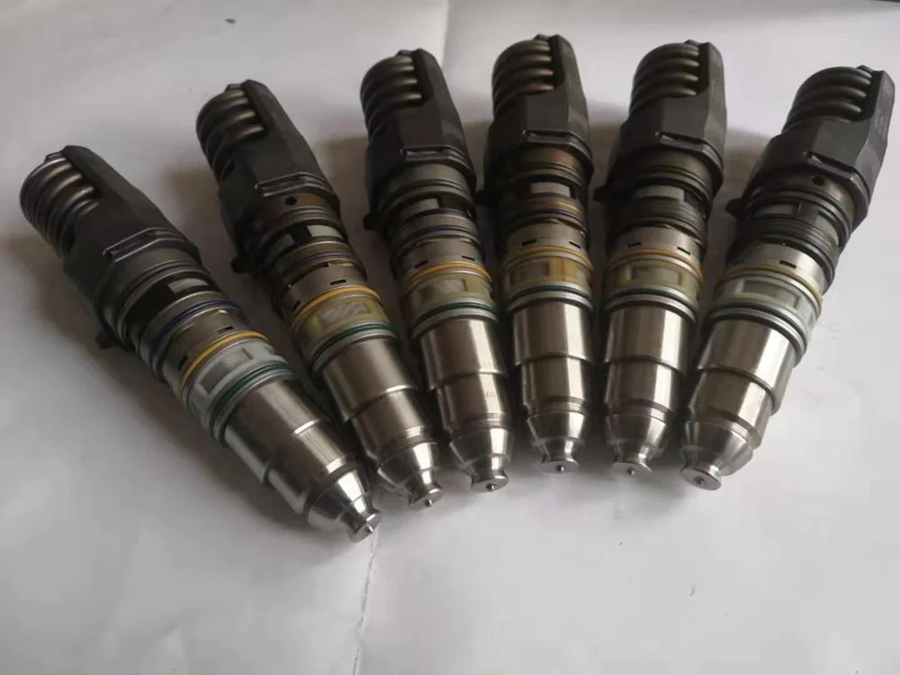 Machinery engine parts ISX15 QSX15 fuel injector 4062569 4928260