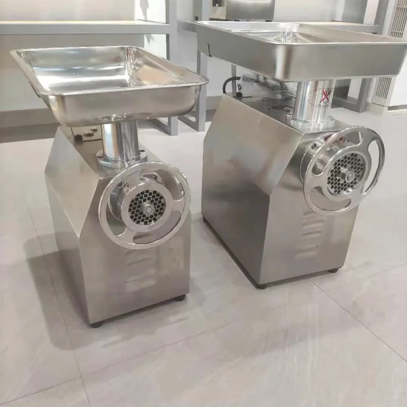 

Commercial professional Italian meat grinder, high power 2200 watts, stainless steel blade, easy to clean and durable