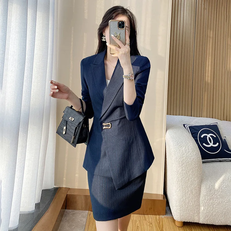 Gray Suit Women's Spring and Autumn2024New Business Suit Dignified Goddess Fan Gao End Jewelry Store Front Desk Frock