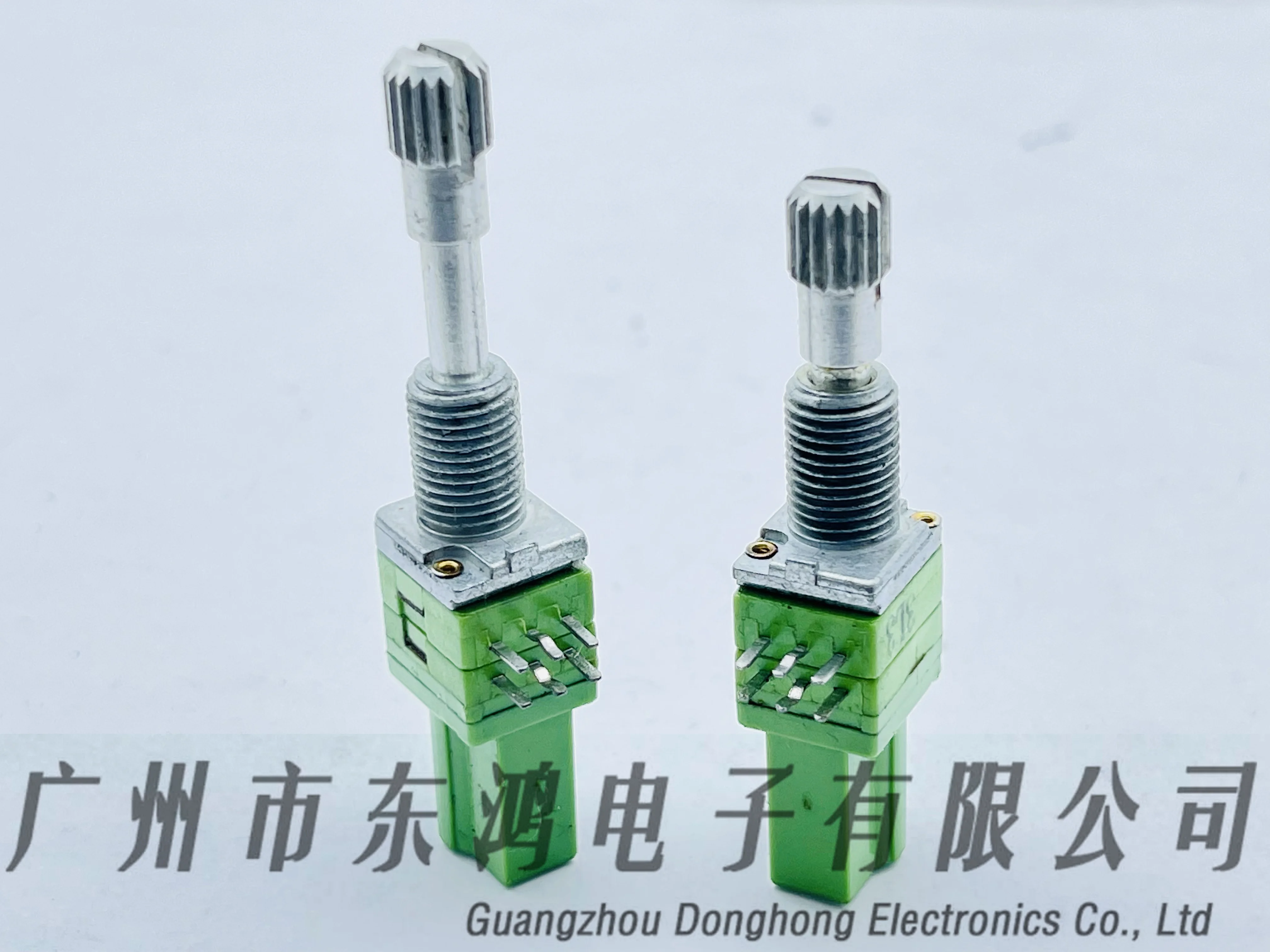 1PCS ALPHA Dual Precision Potentiometer B10K with self-locking switch with center positioning mixer shaft length 30mm