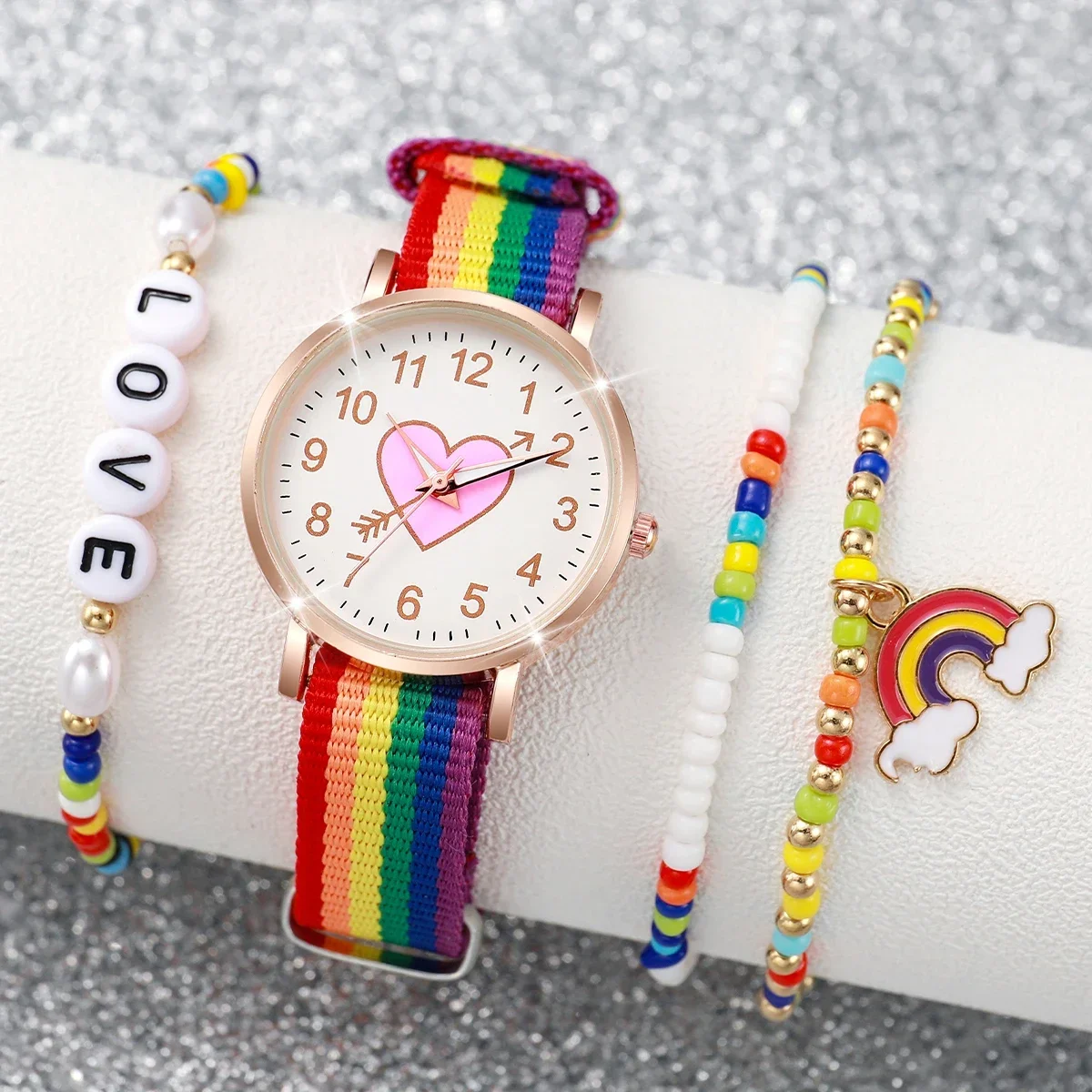 AAA4 Pçs/set Moda Coração Dial Relógio Feminino Banda de Nylon Relógio de Quartzo Arco-íris Contas Pulseiras Conjunto