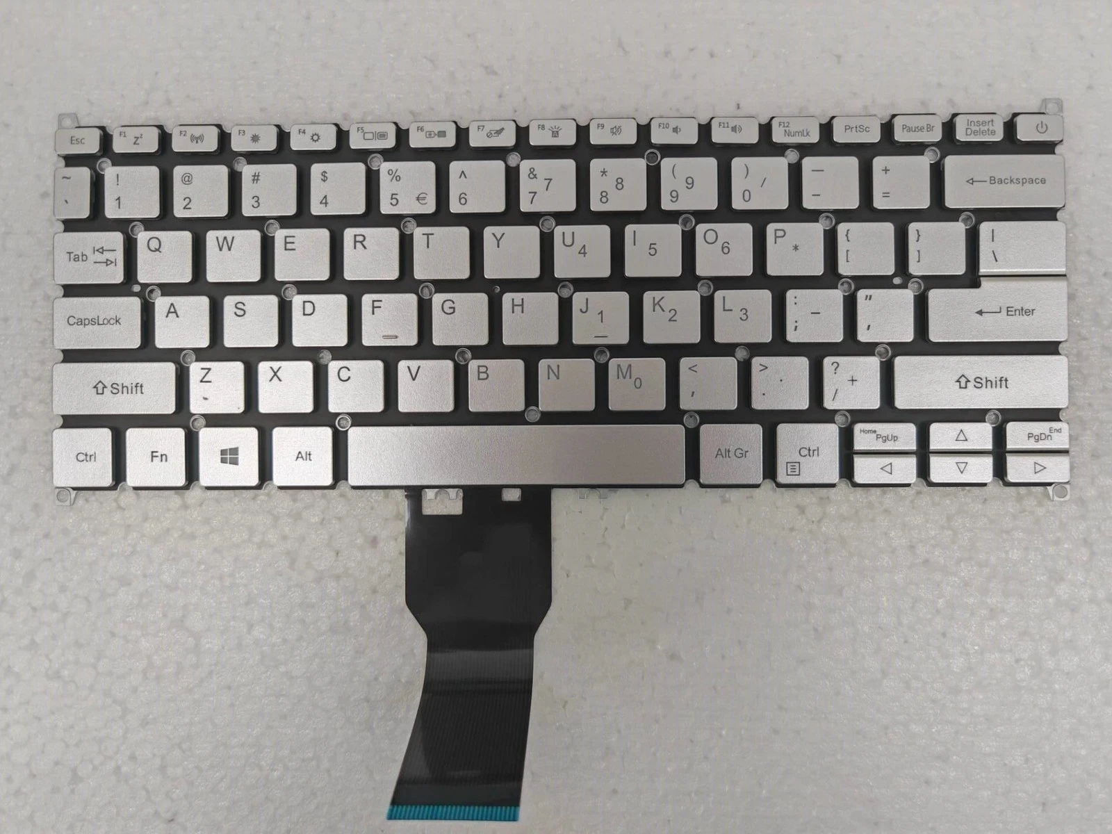 

Клавиатура для Acer Swift 3 SF114-33 SF314-511 N17W6 N17W7 N16C4 Silver с подсветкой, американская раскладка