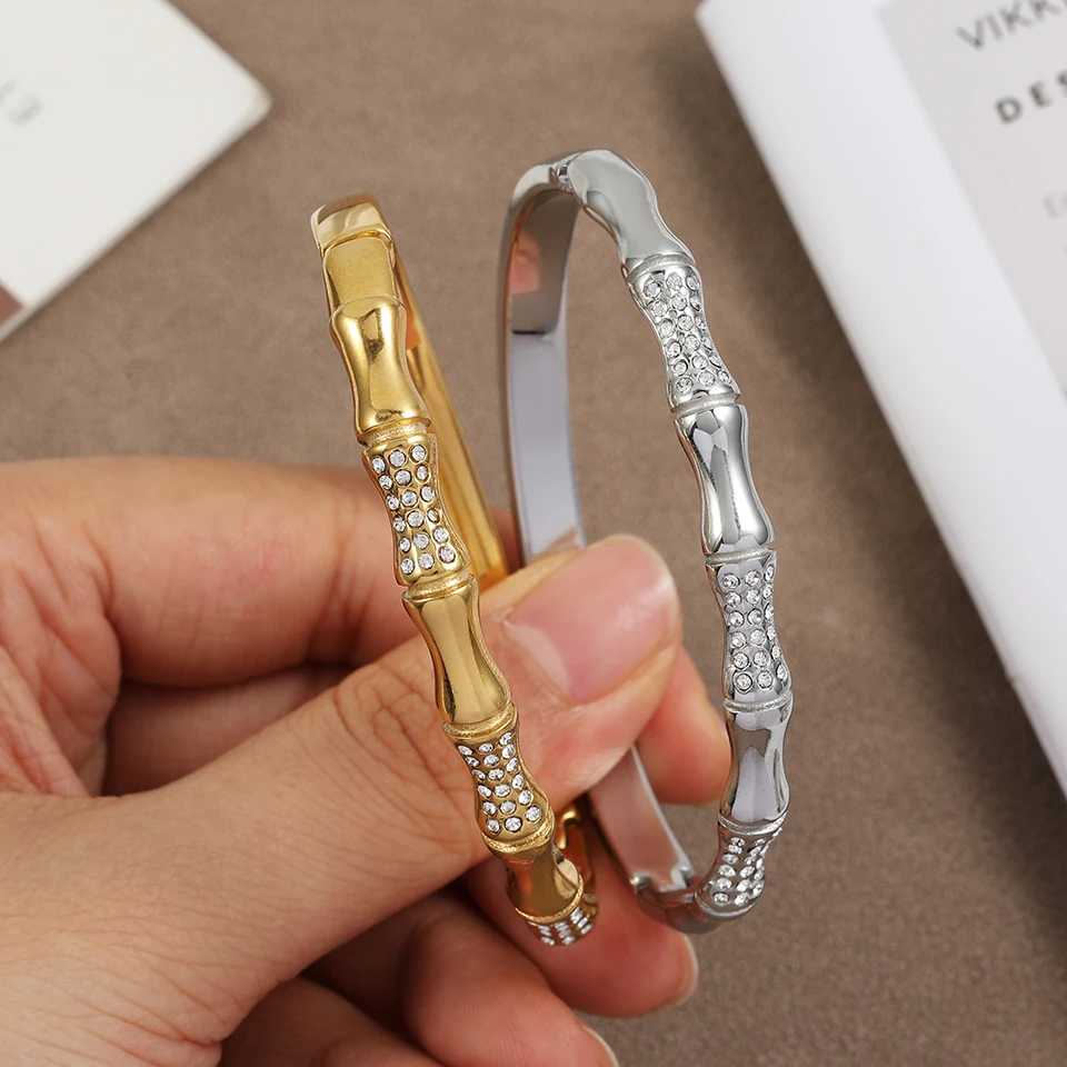 #39 Latest Gold Bracelets Offers