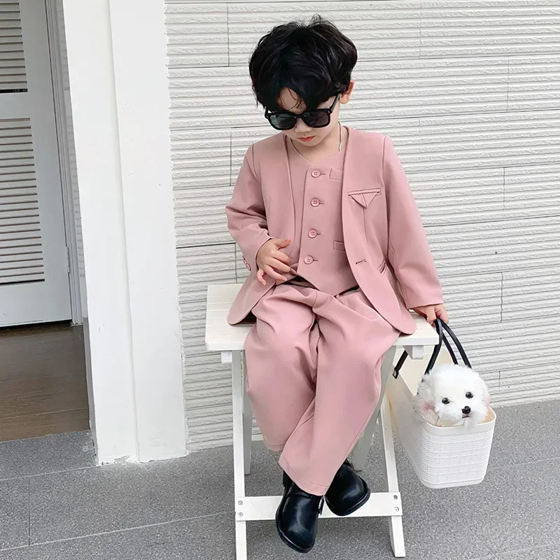 

Повседневная детская школьная форма цвета хаки, костюм для мальчиков, модная куртка с v-образным вырезом, жилет, брюки, комплект из трех предметов для малышей на день рождения