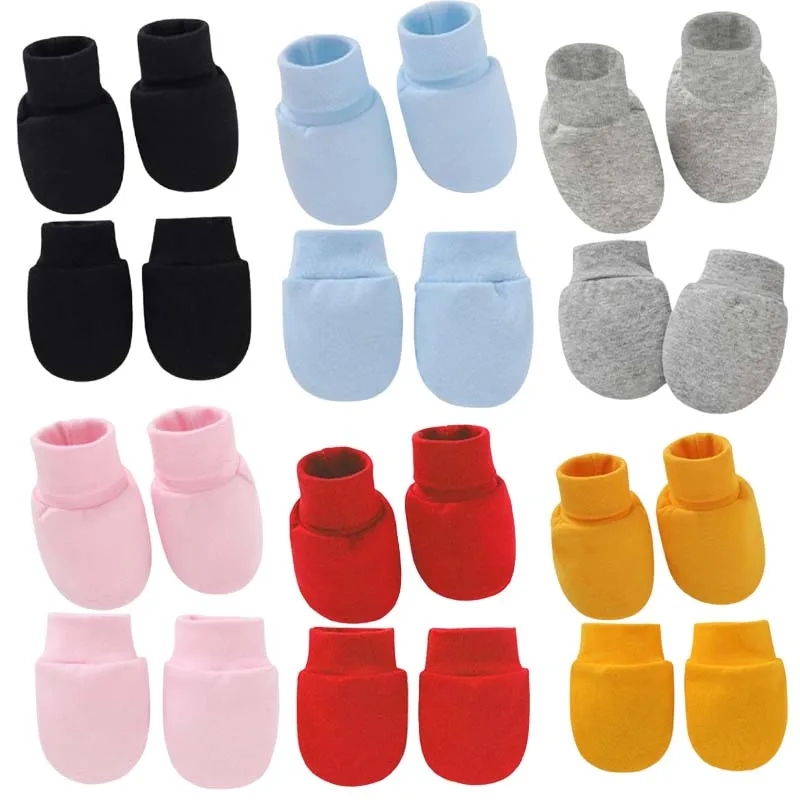 

New solid color baby glove sock set