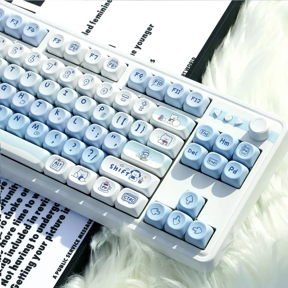 135 Keys/Set MOA Profile Personality Keycap Winter Bear Theme PBT Key Caps Dye Sublimation Keycap For Mechanical Gaming Keyboard