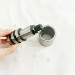 Spare Parts Plunger Rotating Head M25 for 1000 NM Pneumatic Injector Puller Removal Tools