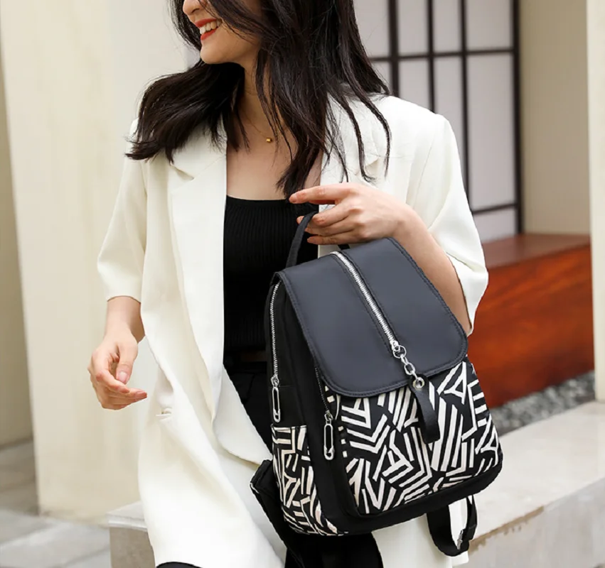 2025 Fashion Women Backpack Waterproof Oxford Shoulder Bags Female Large Capacity Handbag Rucksack School Bag Travel Backpacks