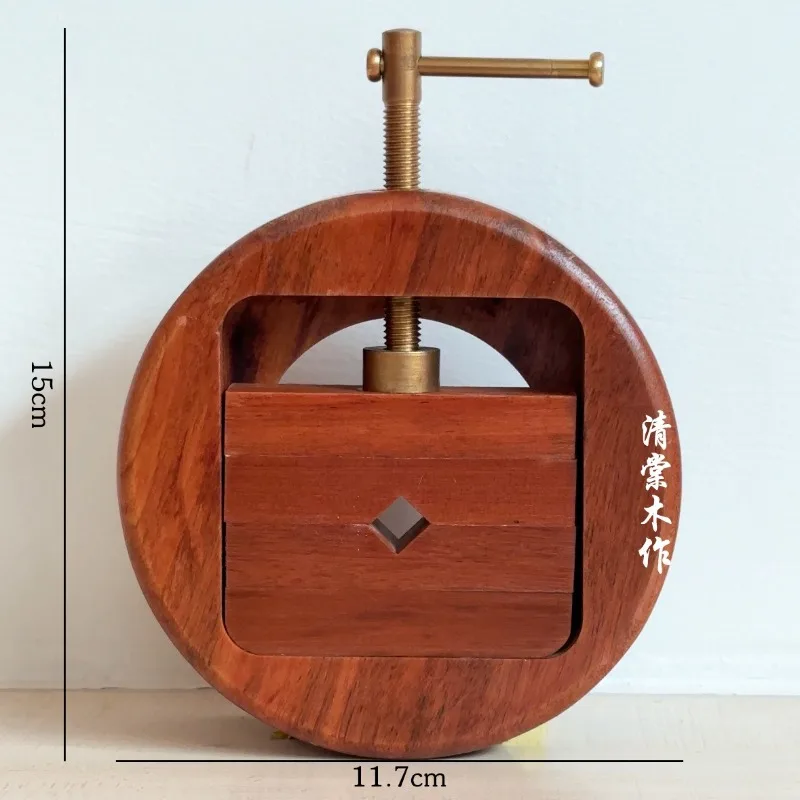 

Solid wood silver seal cutting table holder, 360 degree rotating wood carving and stone carving enthusiast carving fixture