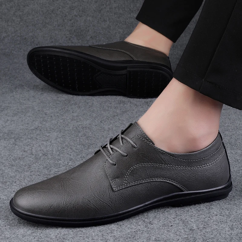 Genuine Men\'s Leather Shoes Hollow Out Breathable Comfortable Flat Shoes Business Shoes Office Commuting Men\'s Casual Shoes