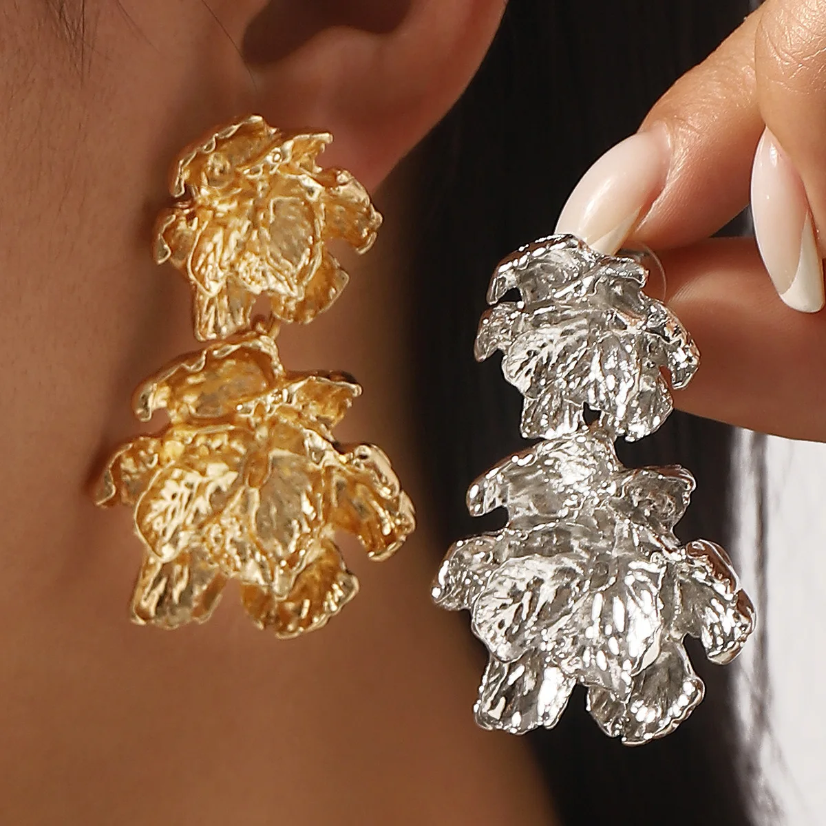 E13675 Foreign Trade Elegant Alloy Flower Earrings, Retro Fashion Flower Metal Pendant Earrings Women