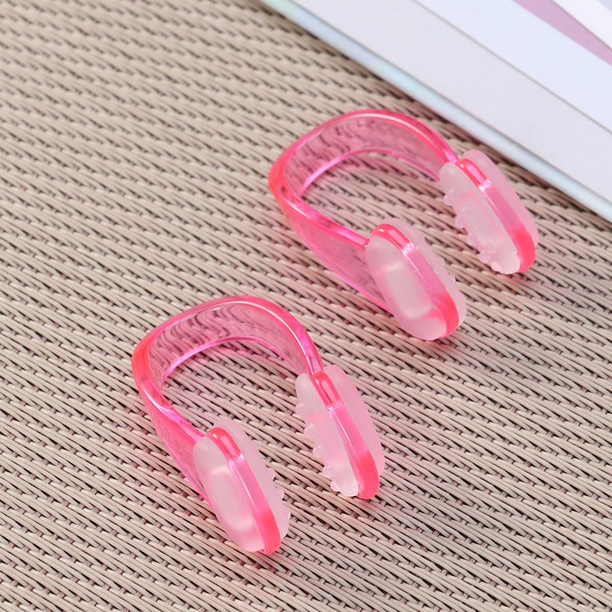 2 Pcs Ear Buds for Kids Adult Swimming Gear Sports Nasal Splint Protector Child