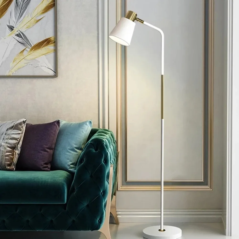 

Modern Floor Lamp Simple Adjustable Corner Lamp LED Standing Studio Retro Tripod Light Head Standing Reading Light