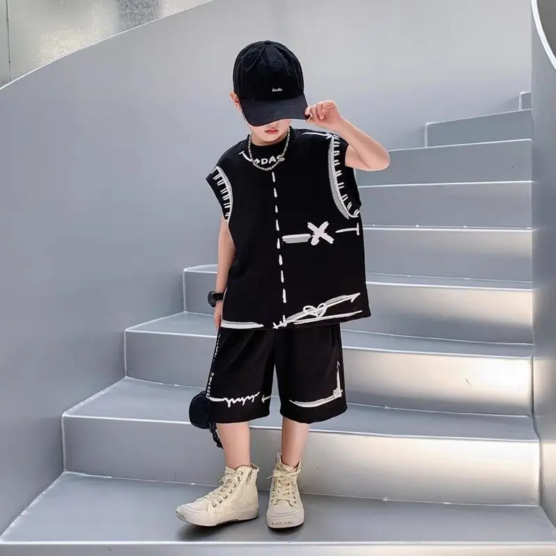 

Boys Summer 2024 New Children Vest Set Sleeveless and Handsome Two Piece Set Summer Children Wear