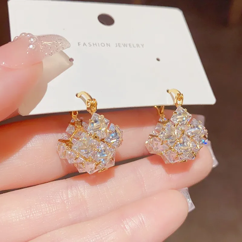 Ladies' Exquiste Bling Diamonds Clip On Earrings for Women Fashioin Celebrity Fine Sparkling Jewelry Sterling Silver 925 Gifts