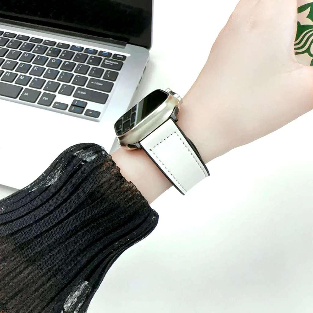 Магнитный кожаный ремешок для Apple Watch Ultra 1 2 Band 49 мм 45 мм 41 мм, браслет 40 мм 44 мм 38 мм 42 мм iWatch Series 9 8 SE 7 6 5 4