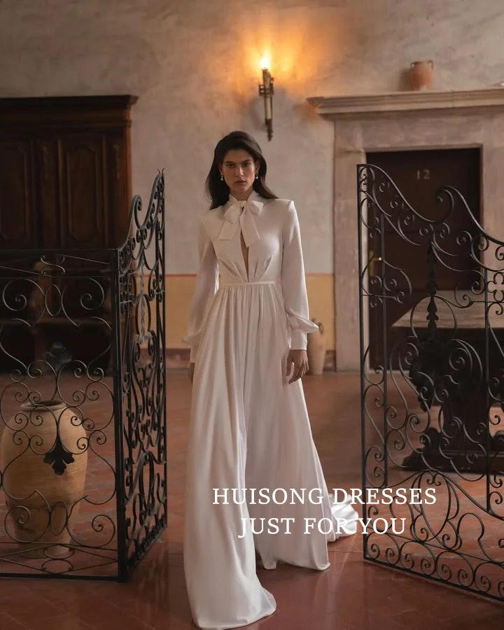 

HUISONG Customized Simple Satin Wedding Dresses with Bow Long Sleeves A-Line Beach Bridal Gown vestidos de novia