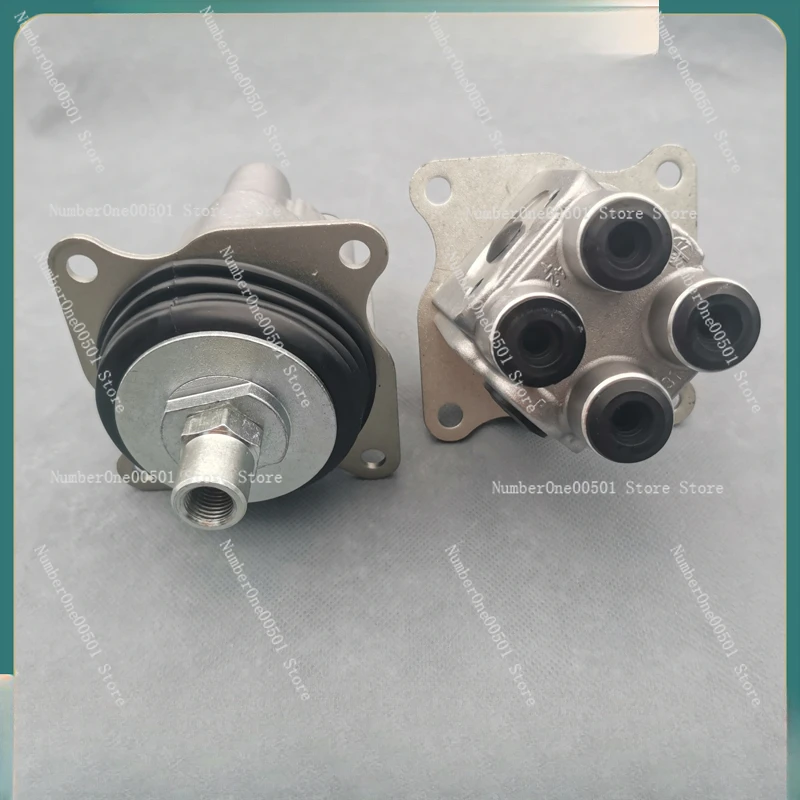 

Excavator suitable for PC60/120/200/240/300-5678 handle assembly pilot valve joystick