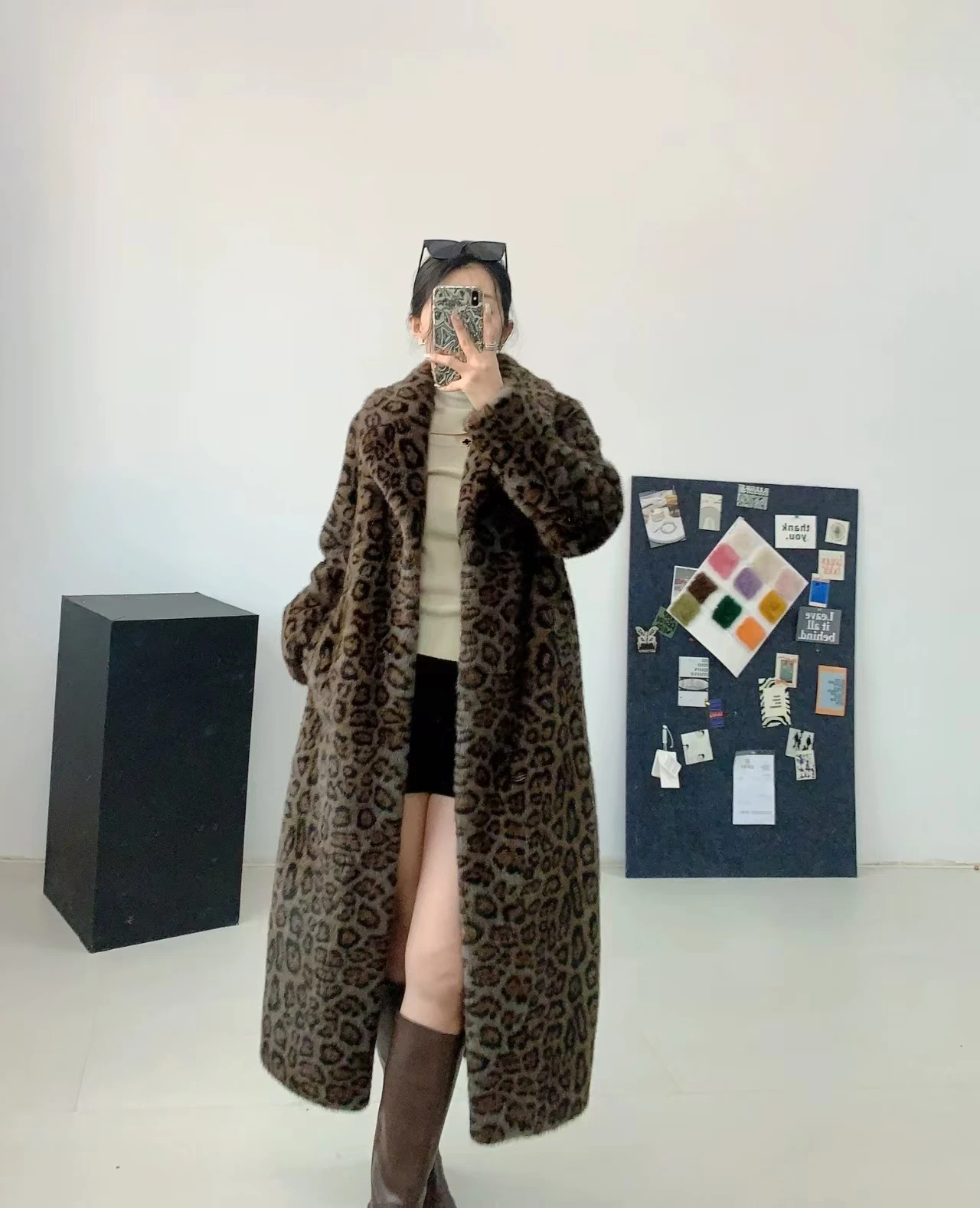 

women's fashion fur coat super hot fall winter women's super long faux mink fur fluffy jacket high quality ladies fur coat