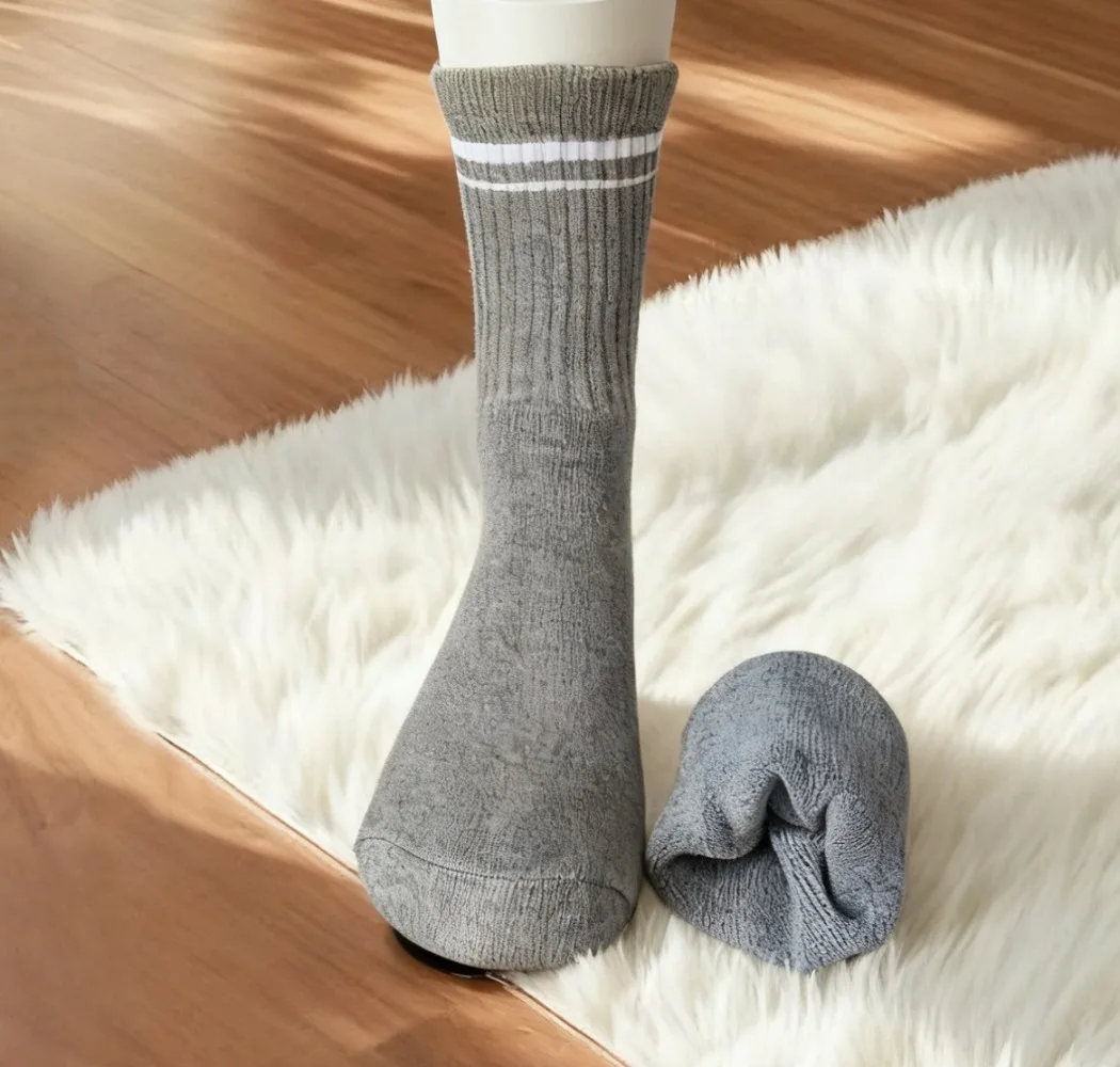 جوارب يوجا متماسكة للنساء للفصول الأربعة من القطن بتصميم كلاسيكي مريح ملون متوسط الطول رياضي للياقة البدنية جوارب طويلة لليوجا والبيلاتس #2