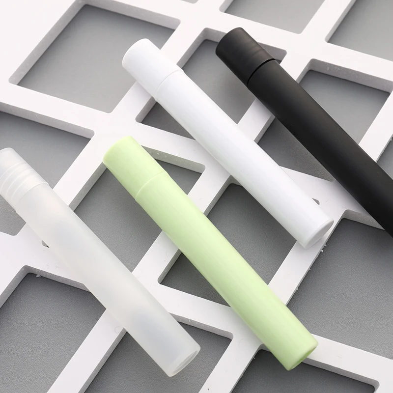 Flacone rotante in plastica trasparente da 10ml marrone con tappo in plastica bottiglia di olio bottiglia di profumo contenitore per olio in acciaio inossidabile