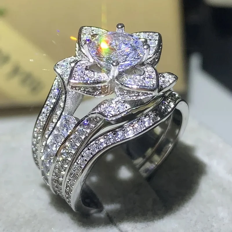 Fashion Engagement Ring 3-piece Set With Sparkling Zircon Flowers Innovative Design Elegant women's Luxury Jewelry