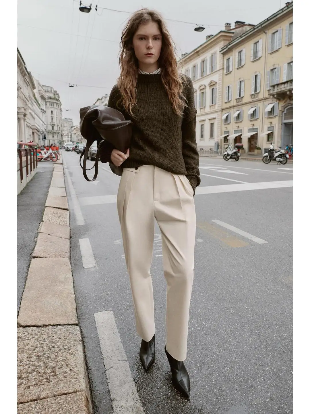 블루 스트랩 장식이 있는 캐주얼 하이웨이스트 플리츠 팬츠 다용도 가을 겨울 출퇴근 패션 여성 바지