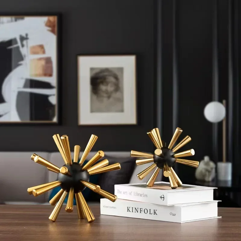 

Creativity Sea Urchin Crafts Desk Ornaments Living Room Decoration Metal Crafts Spiny Ball Sculpture Modern Home Decor Artwork