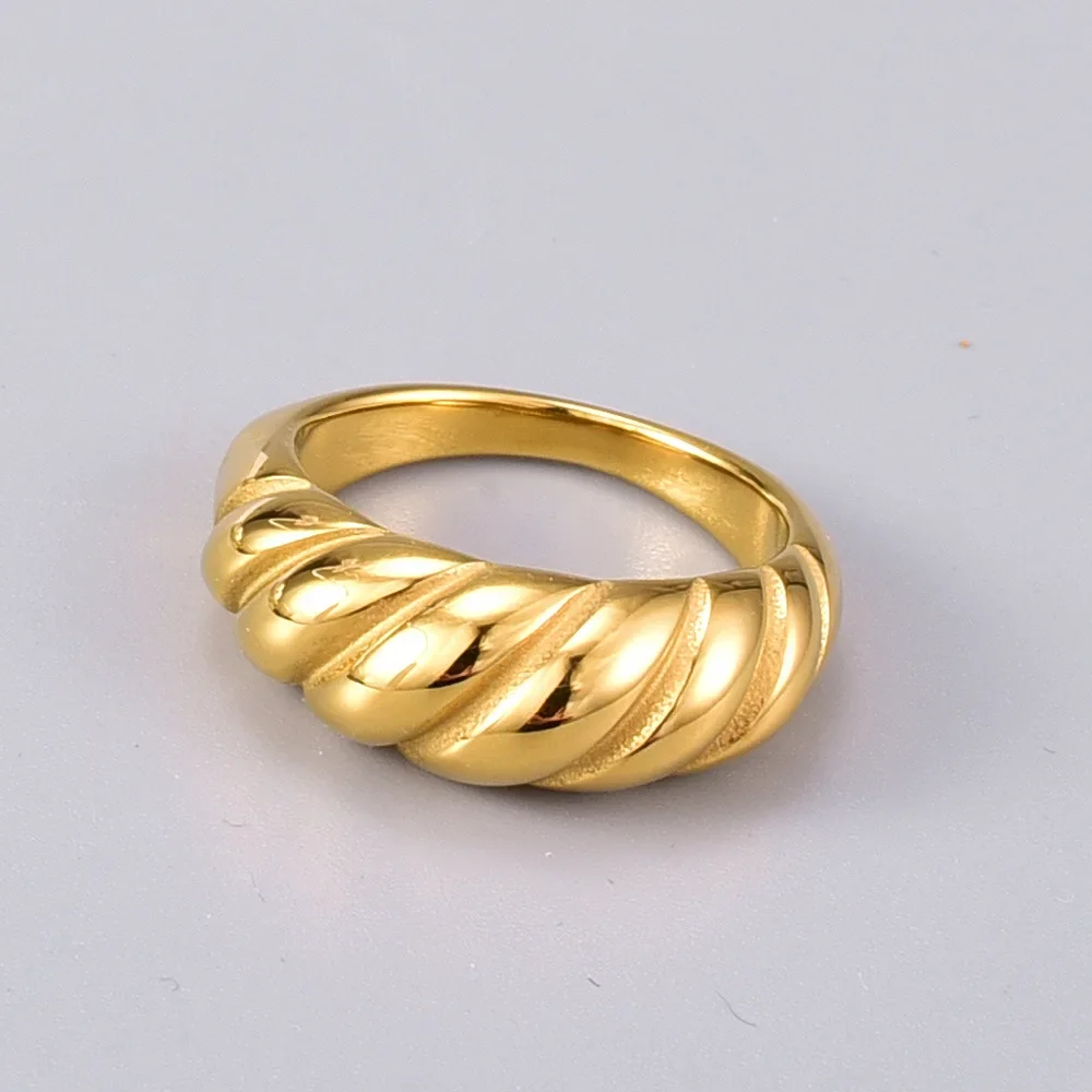 Fashion Personality Simple 18K Gold Color Thread Wavy Surface Rings For Women Jewelry 2023 Custom Jewelry