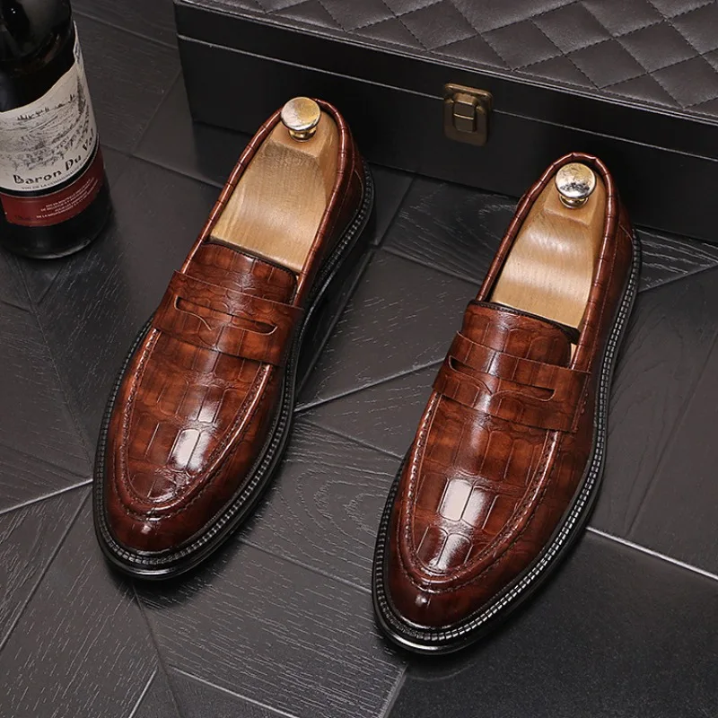 

British Style Retro Men Leather Casual Shoes Slip on Men Dress Formal Loafers Young Man Trend Design Business Footwear