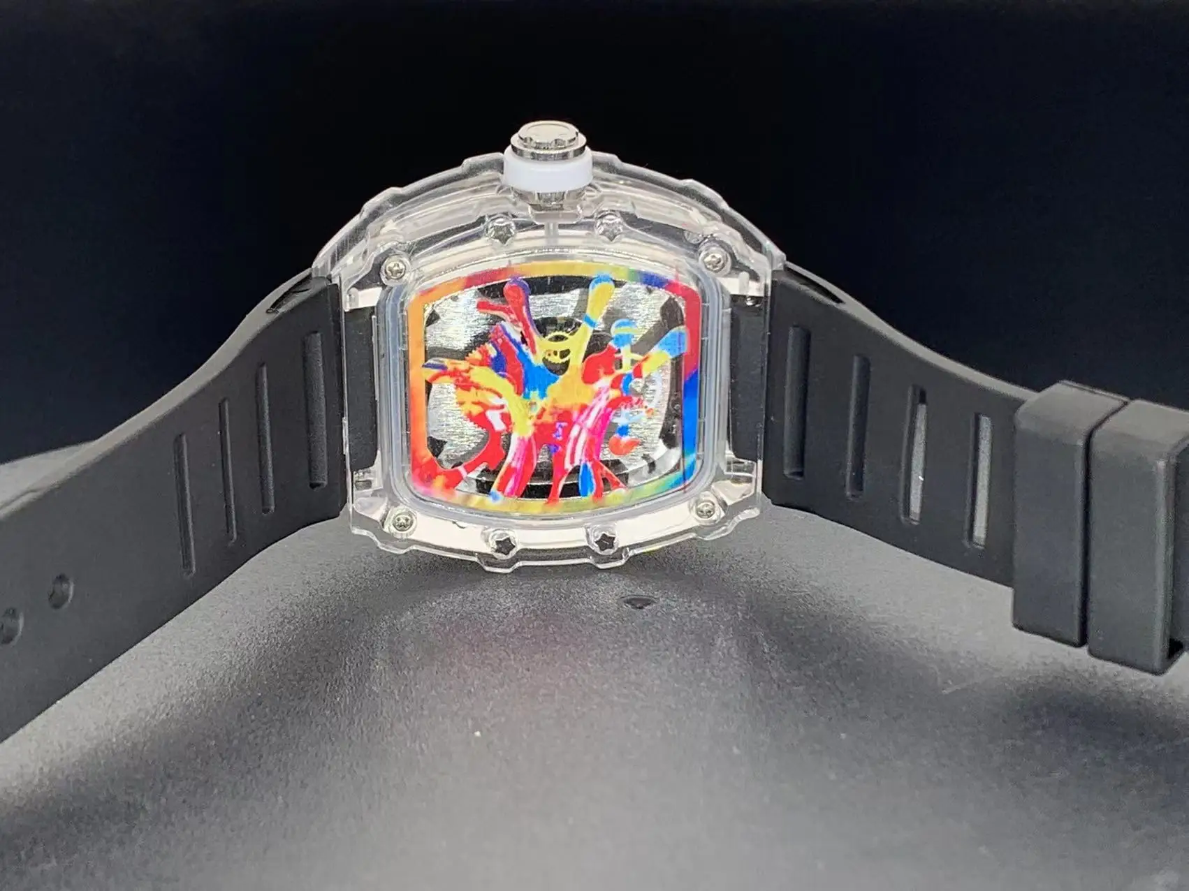 Luxury Tonneau Fashion Hallow Punk Graffiti Art Dial Hip-hop Unique Sports Wrist Watch Analog Japanese Movement Luminous Design