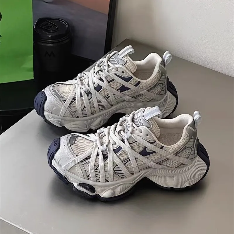 

2025 New Thick-soled Daddy Shoes High Street Ladies Spring and Summer Joker Mesh Breathable Casual Sneakers Couple Shoes