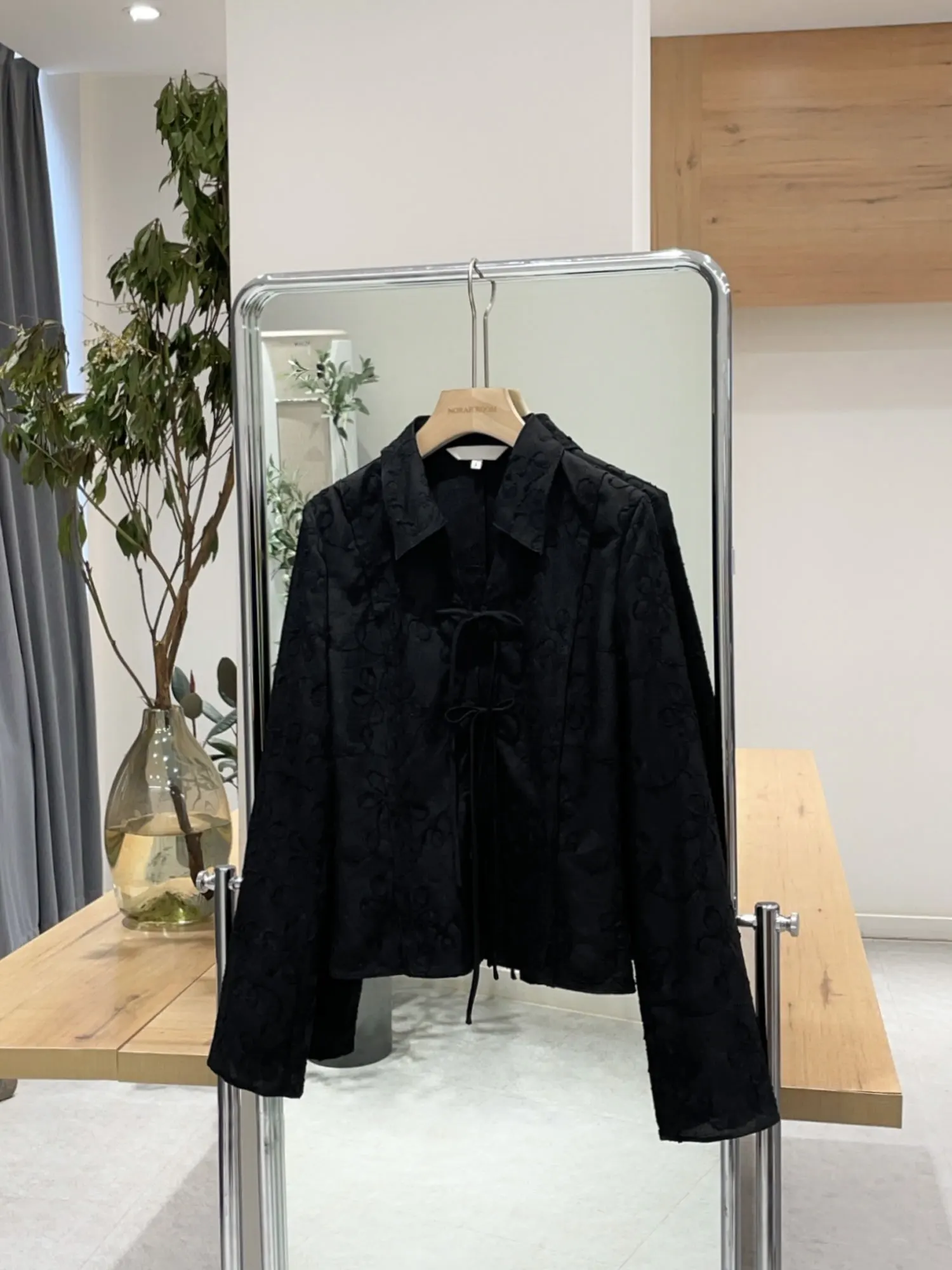 Nok Xiaola Authentic Brand RA Emed Flower Long Sve irt Cintura taglio dritto in fibra di poliestere da donna irt