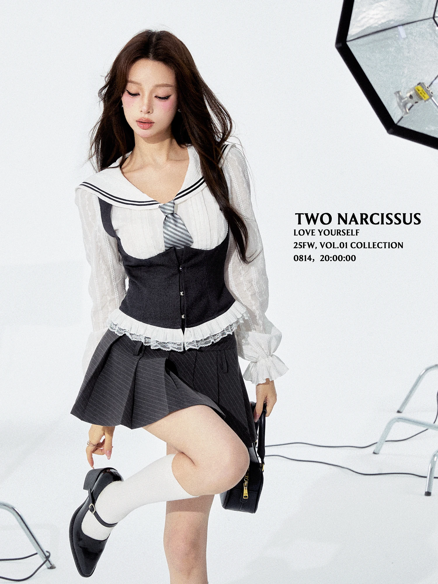 

Женский топ с тяжелой вышивкой, двумя цветами, приталенный крой, кружевная отделка, модный повседневный длинный рукав