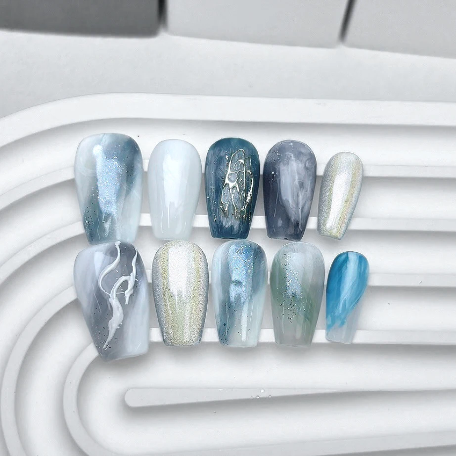 

10pcs/bag Aurora Blue Grey Smudging Cat Magnetic Handmade Press On Nails M/S Size Short Coffin Full Cover Detachable False Nails