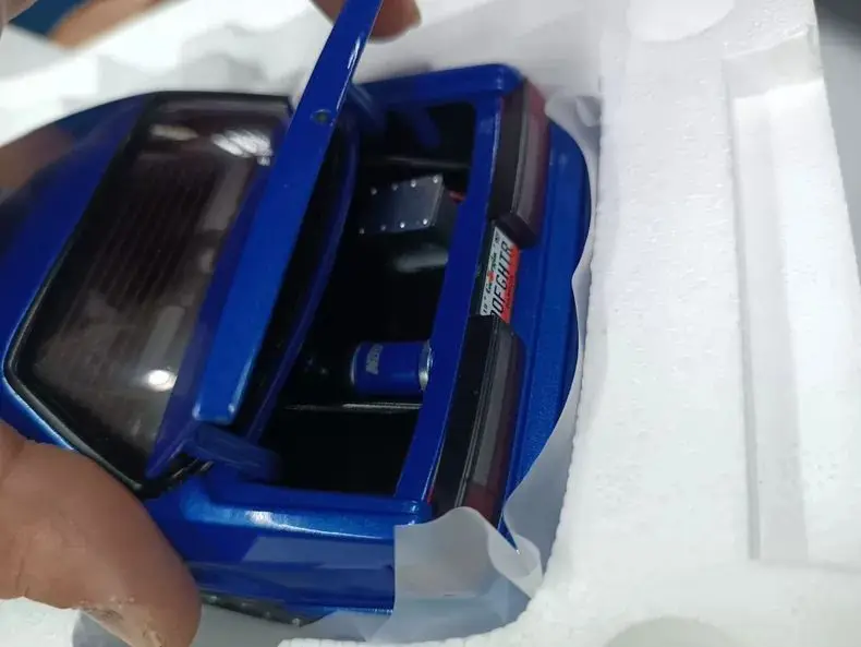 GMP Diecast 1/18 Scale Ford Mustang Sports Car Model Alloy Ford Mustang Toy Car Model Scene Display Play Vehicles Models